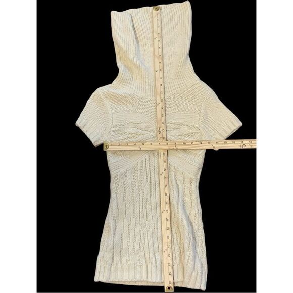 NEW WITH TAGS Beautiful BCBGMaxAzria BCBG Cozy turtleneck Cream Stretchy wool bl - Picture 9 of 9